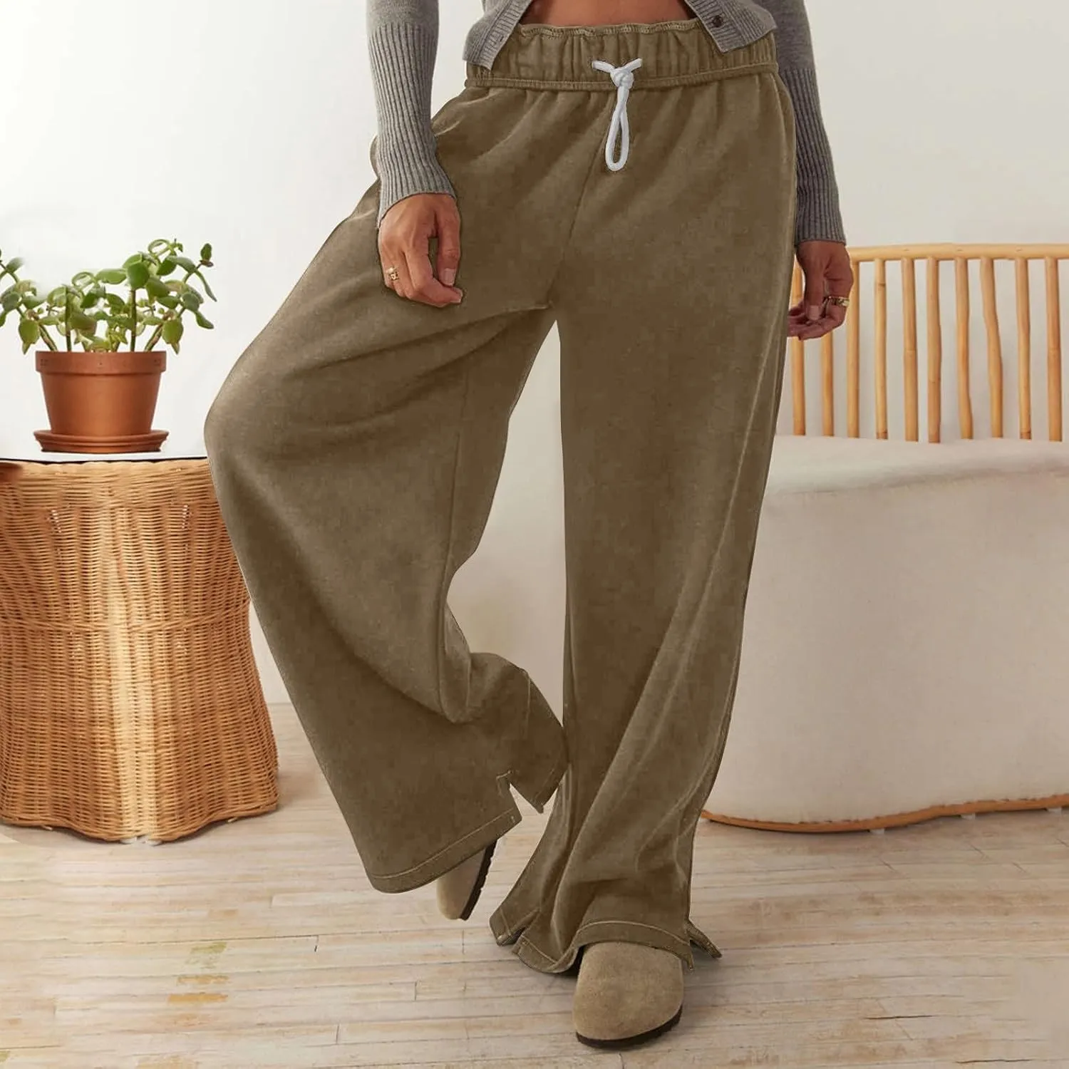 Baggy Wide Leg Sweatpants Women Fleece Interior Drawstring Cute Y2k Sweat Pants Athletic Works Joggers with Pockets