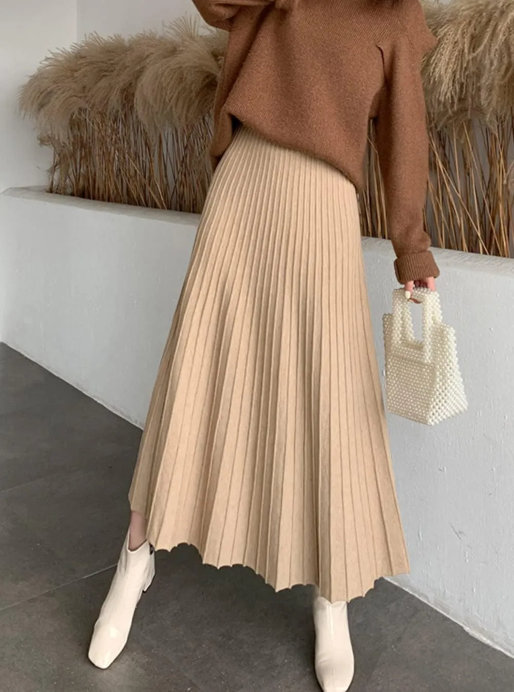 CHARTOU Women's Fall Winter High Waist Pleated A-Line Maxi Long Knit Sweater Skirt