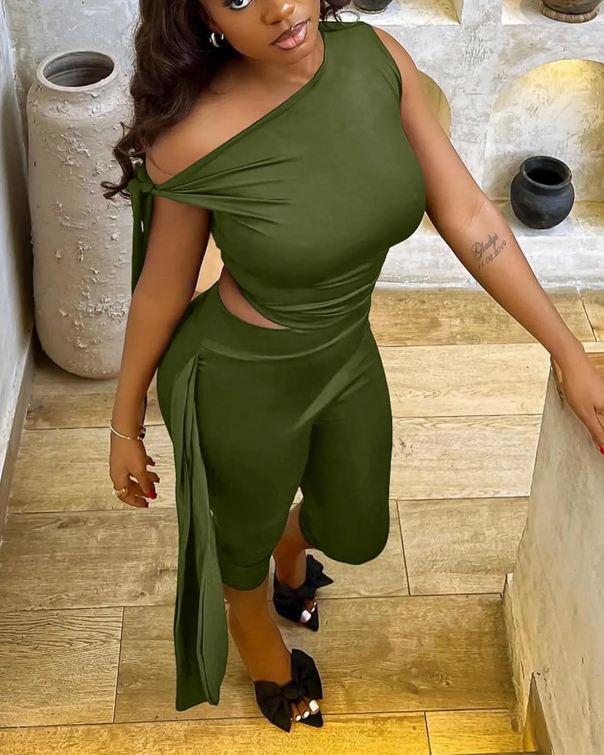 CXXQ Sexy 2 Piece Outfits Off Shoulder Self Tie Crop Tops and Capri Legging Set Tracksuits Clubwear