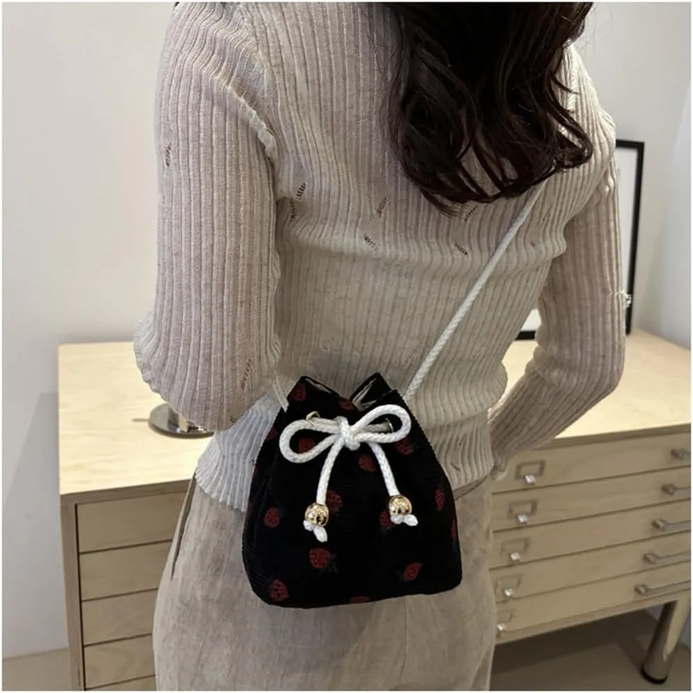 Strawberry Themed Bucket Handbag With Adjustable Strap Shoulder Purse Crossbody Bags For Daily Activities And Event