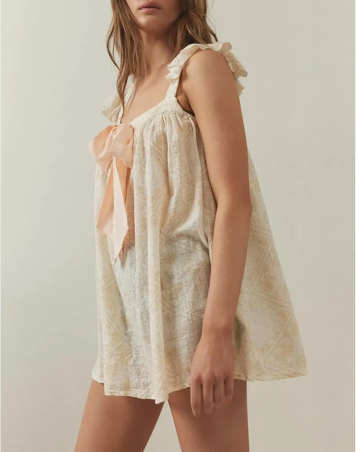 Women Bow Tie Up Sleeveless Short Dress Cute Pleated Ruffle Hem Flowy Mini Dress Summer Floral Print Tank Dresses
