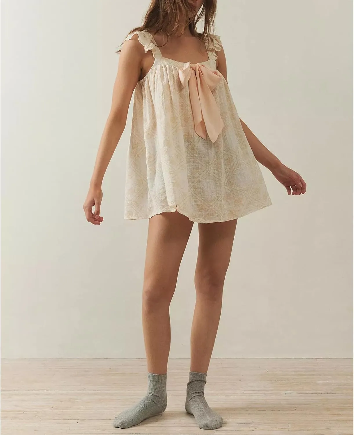 Women Bow Tie Up Sleeveless Short Dress Cute Pleated Ruffle Hem Flowy Mini Dress Summer Floral Print Tank Dresses